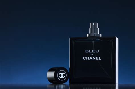 bleu de chanel paris review